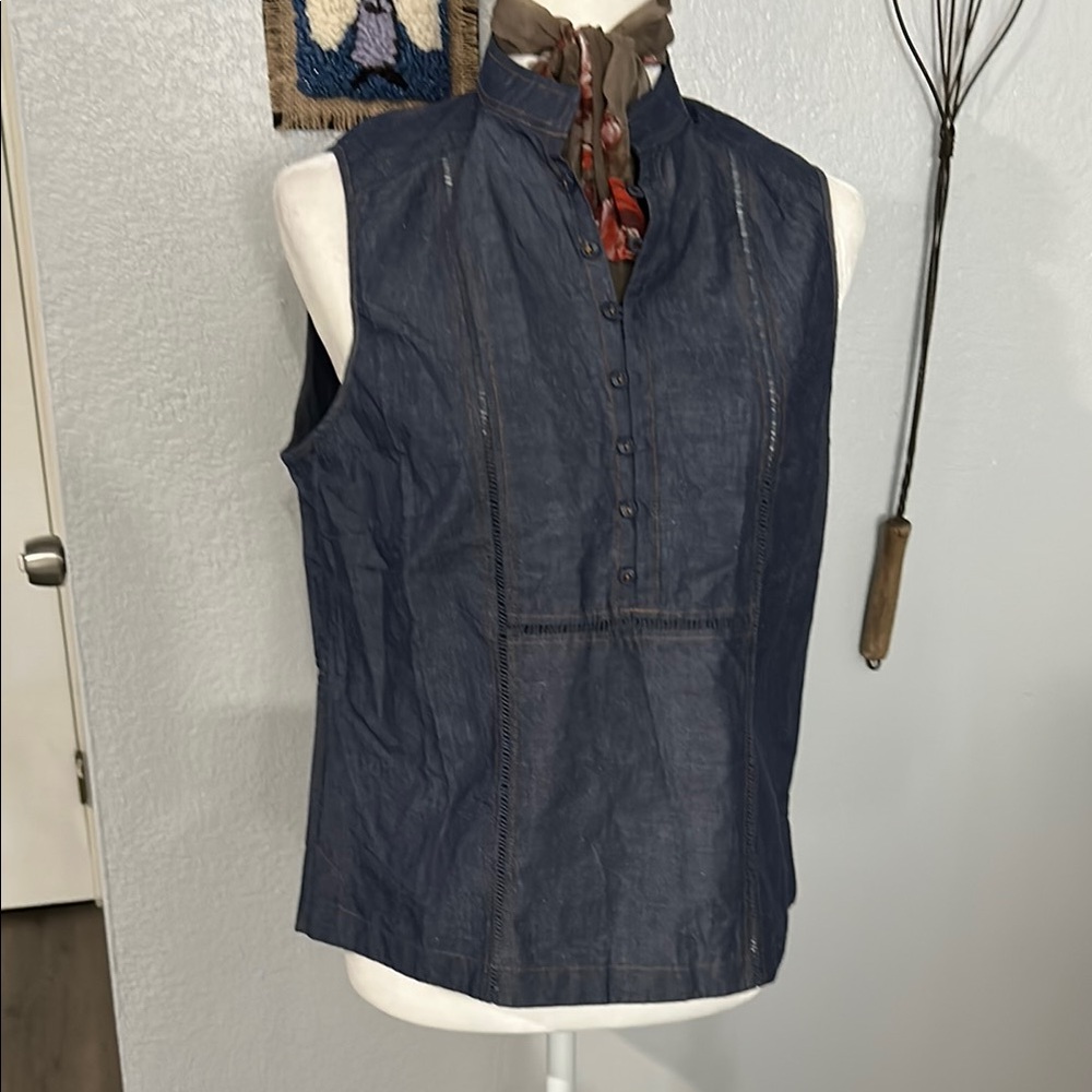 Armani Exchange Blue Sleeveless Tank Top with Mandarin Collar